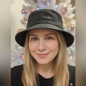 Coach jacquard Black and Pink Bucket Hat